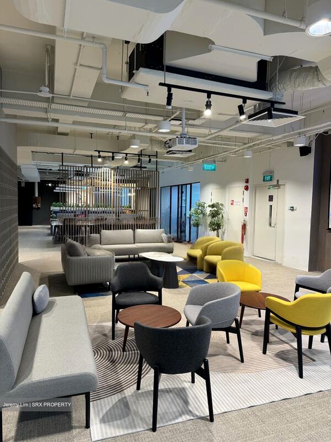 Finexis Building (D1), Office #453843711